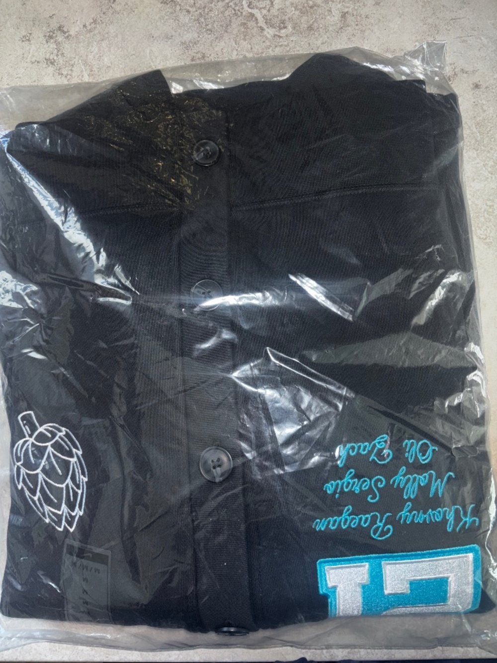 Nike Club x Doernbecher Freestyle Cardigan Sweater Black Size M Style IQ7156-010